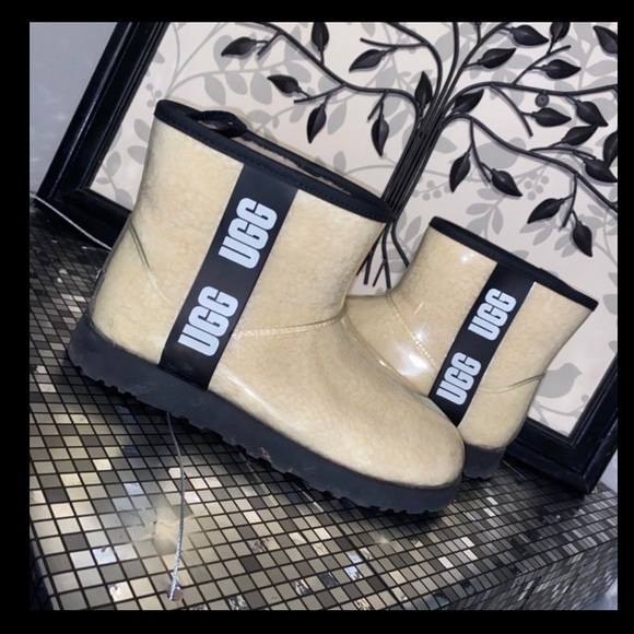 Ugg boots - Picture 12 of 12